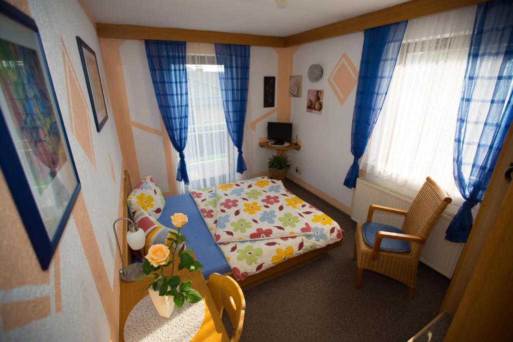 Hotel Erzhausener Hof Ruang foto