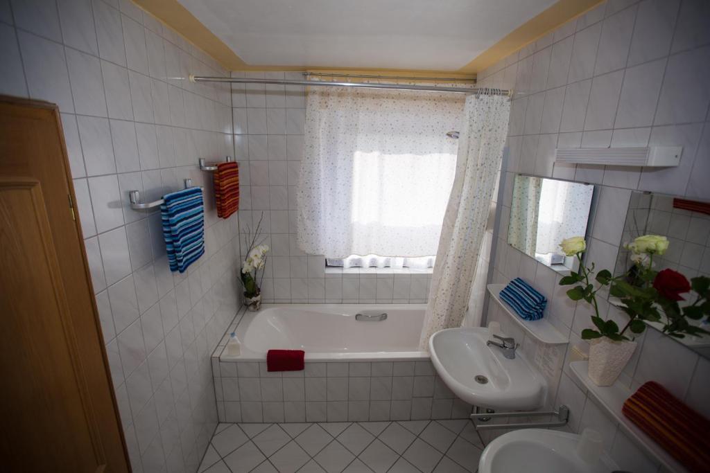 Hotel Erzhausener Hof Ruang foto